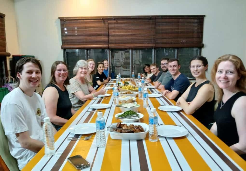 Mulu Tribal Homestay מראה חיצוני תמונה