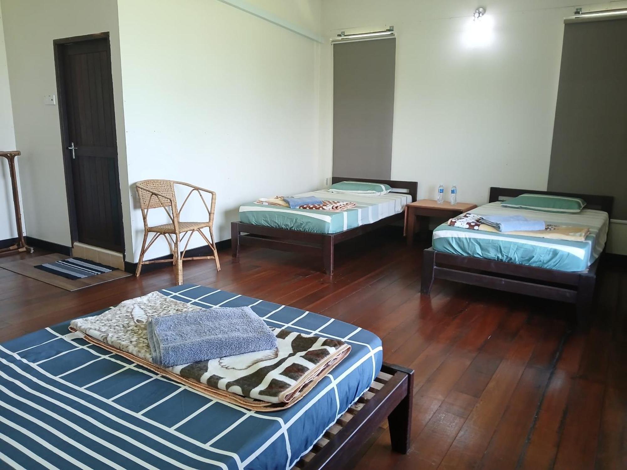 Mulu Tribal Homestay מראה חיצוני תמונה