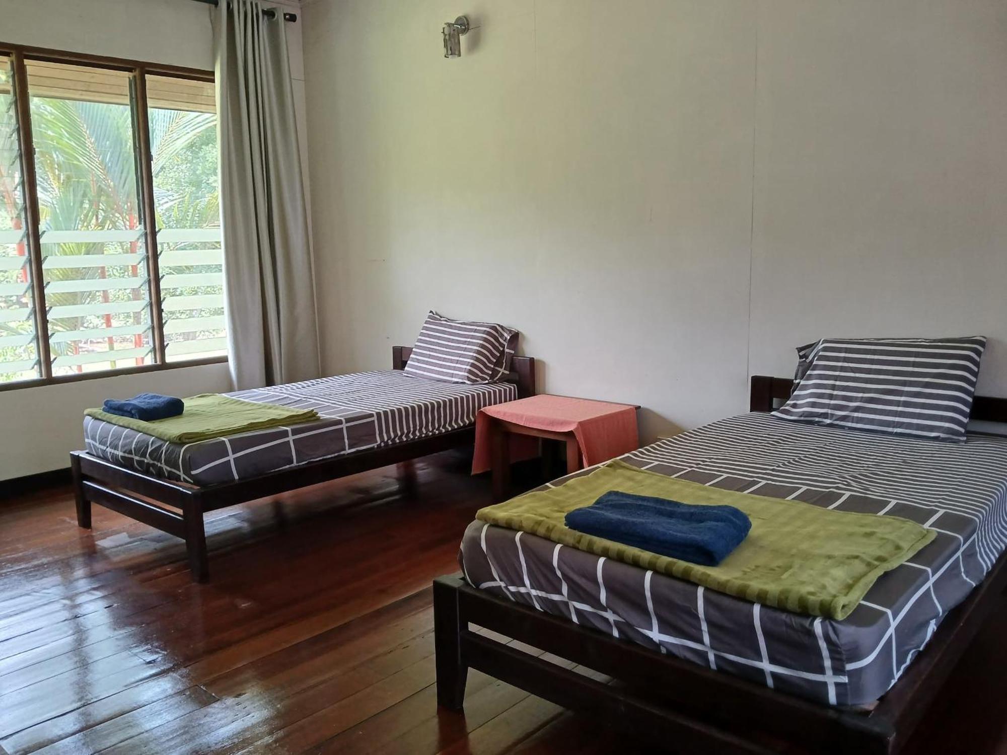 Mulu Tribal Homestay מראה חיצוני תמונה