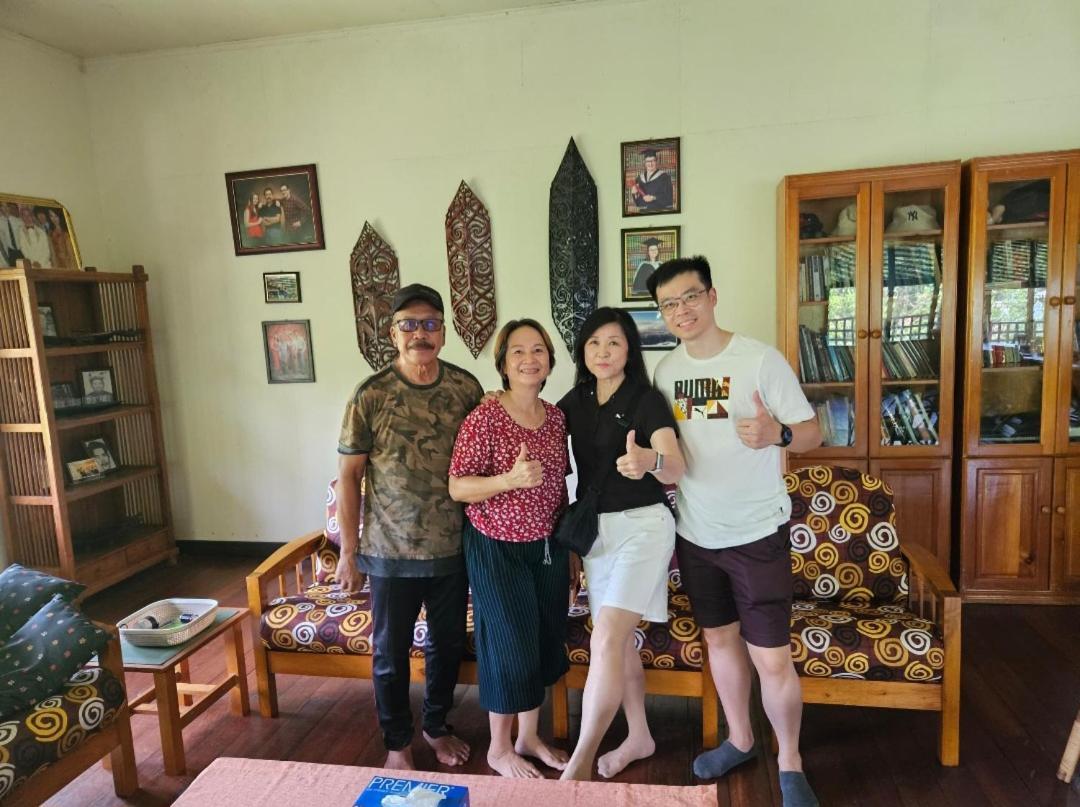 Mulu Tribal Homestay מראה חיצוני תמונה