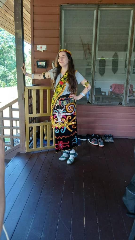 Mulu Tribal Homestay מראה חיצוני תמונה