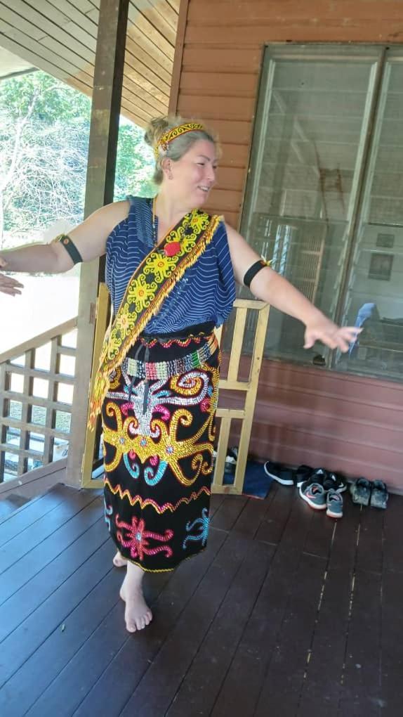 Mulu Tribal Homestay מראה חיצוני תמונה